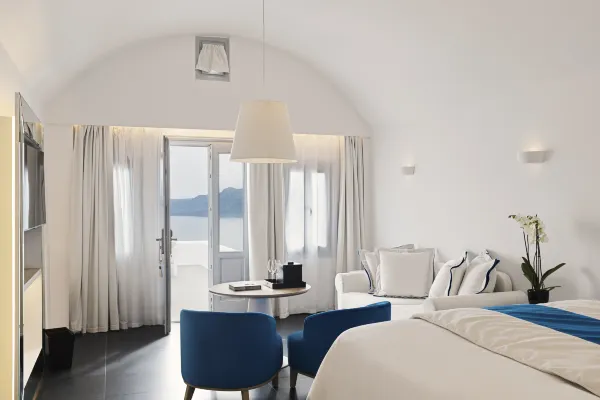 Katikies Hotel